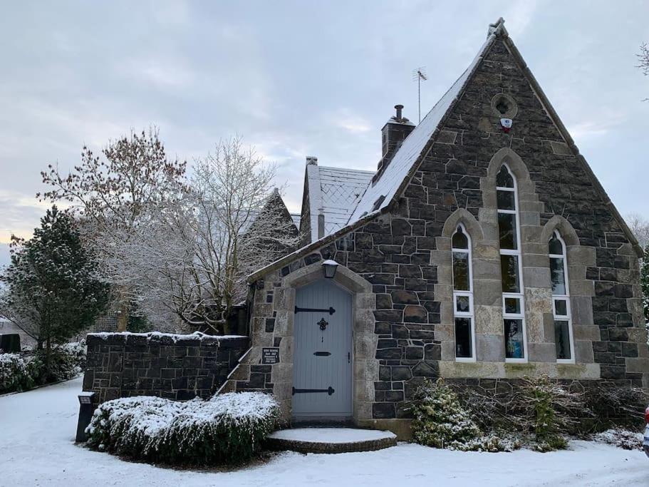 הוילה Old Schoolhouse, Galgorm מראה חיצוני תמונה